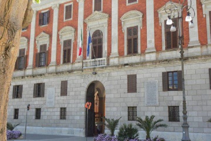 101 dipendenti dell’ex provincia regionale di Trapani riassunti a tempo indeterminato