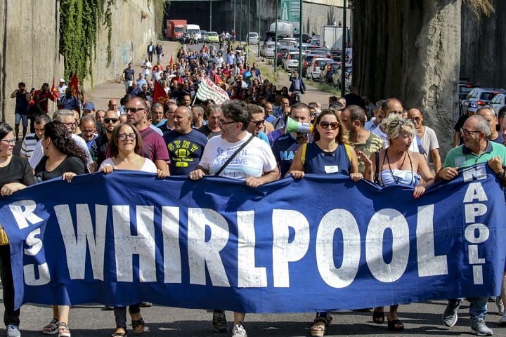 Solidarietà ai lavoratori della Whirpool