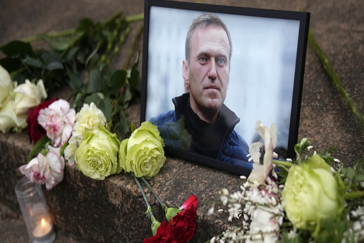 Confintesa aderisce alla fiaccolata per ricordare Alexej Navalny misteriosamente deceduto in Russia