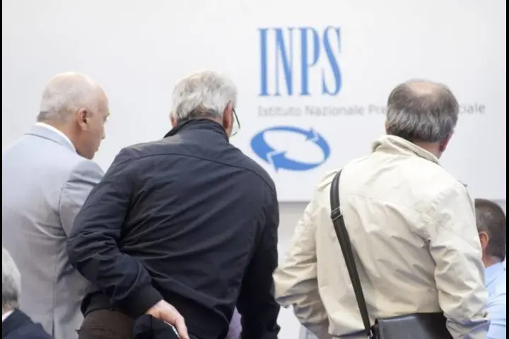 La Sentenza n. 4/2024 sulla R.I.A e l’Impatto sui Pensionati: Analisi e Azioni legali